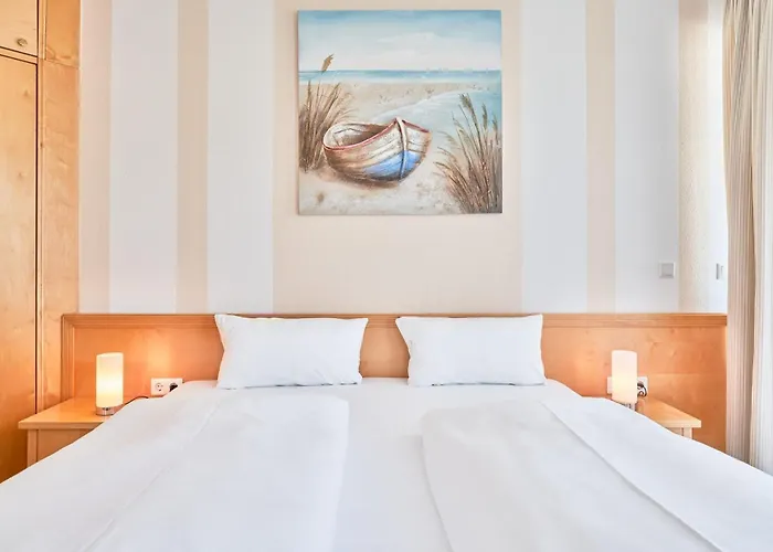 674, Seepark Apartment